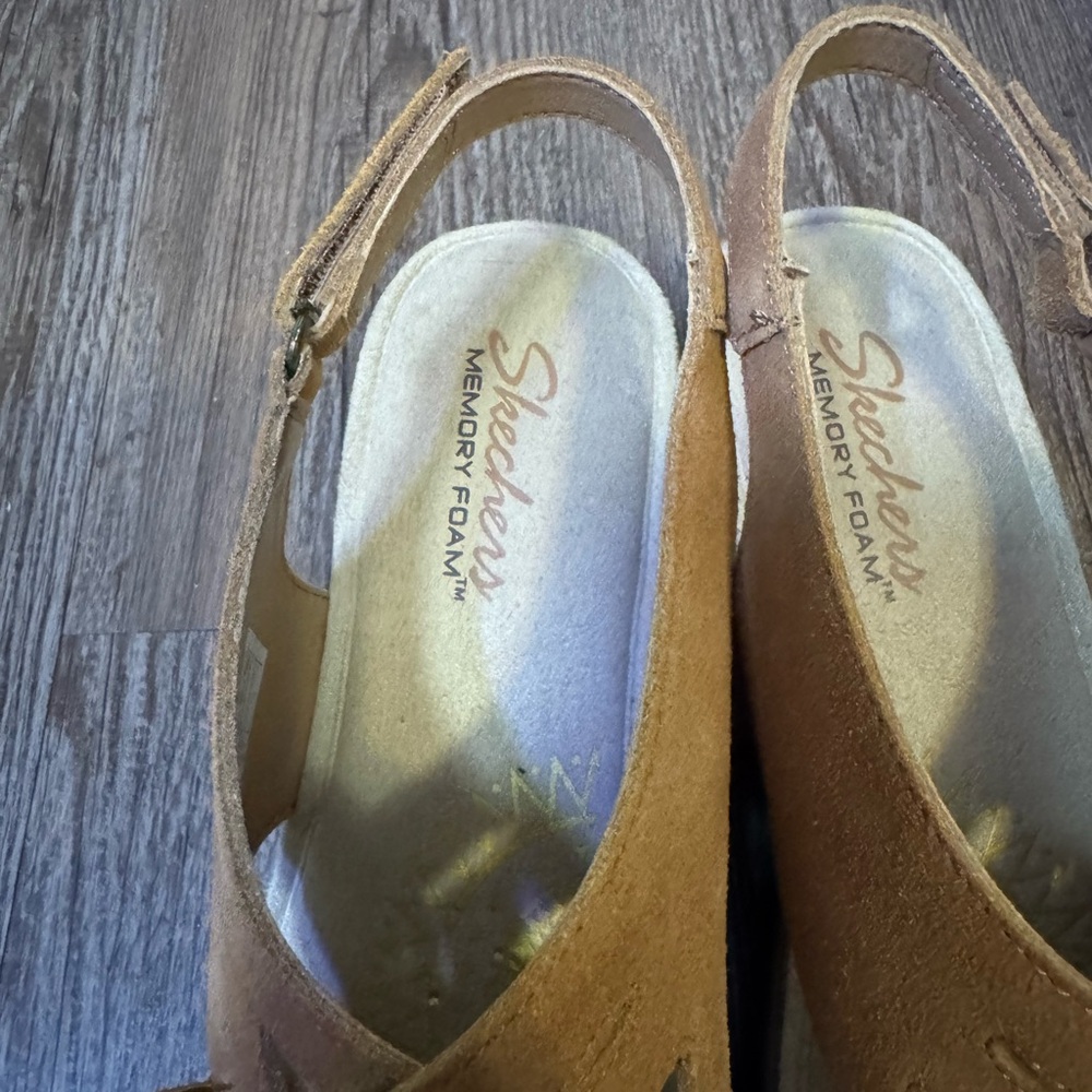 Women's Sketchers Chestnut Parallel Love Song Wedge Sandals Size 10 Like New - Picture 5 of 10